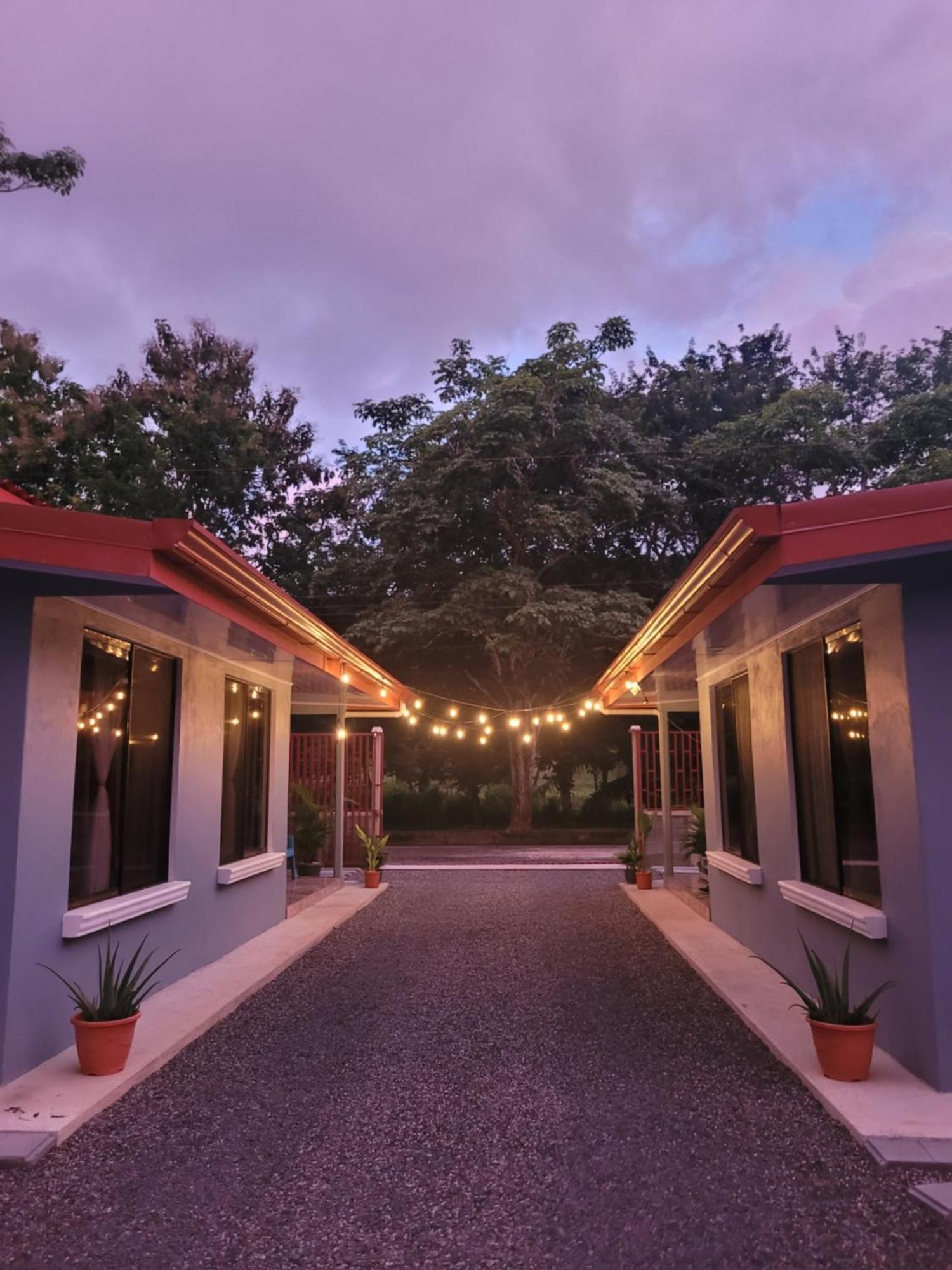Casa En Playa - A 5 Minutos De La Playa Tambor (Puntarenas)