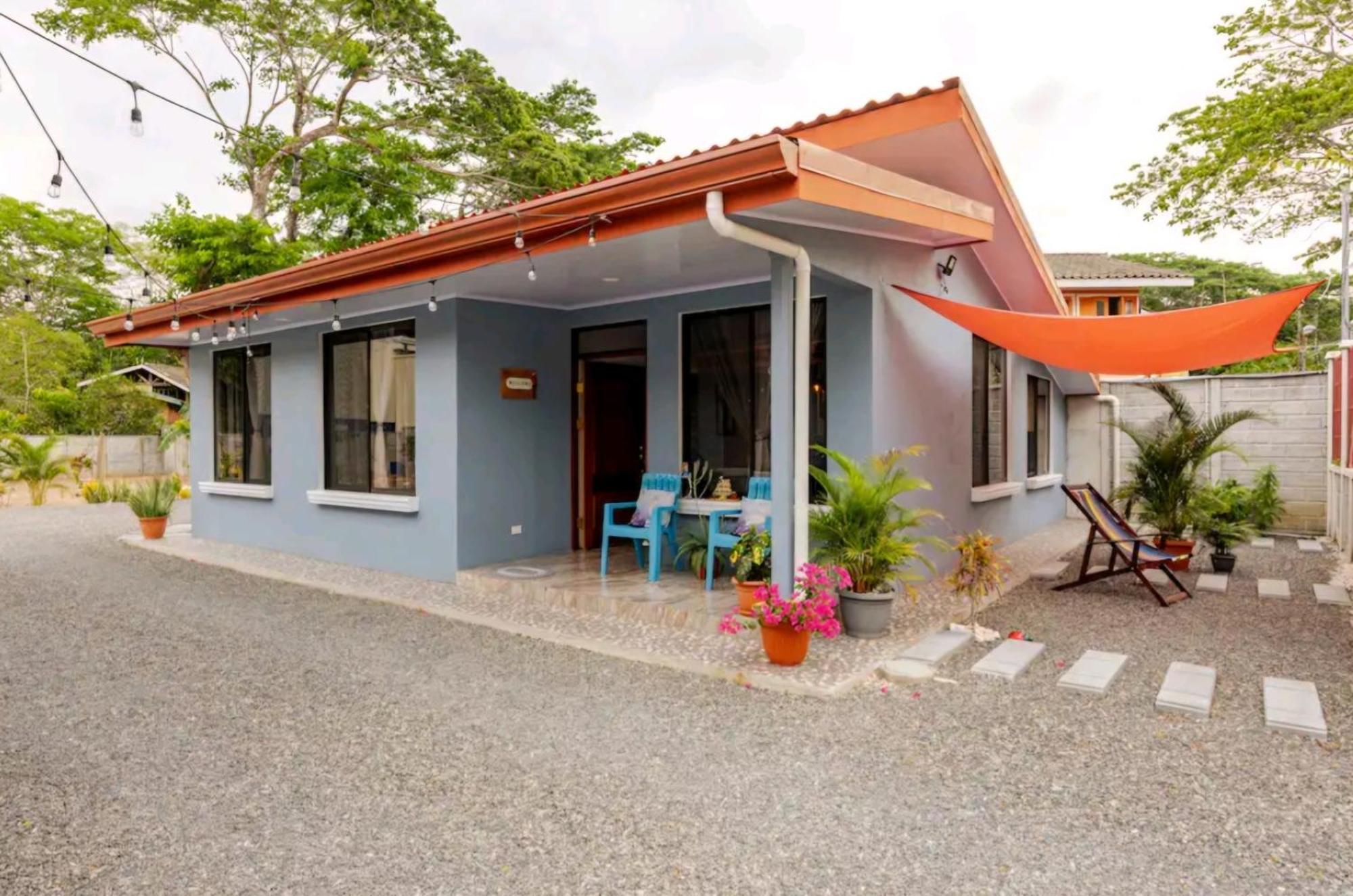 Casa En Playa - A 5 Minutos De La Playa * Tambor (Puntarenas)